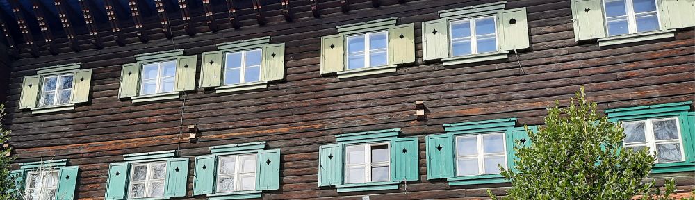 Naglasci i jezični varijeteti